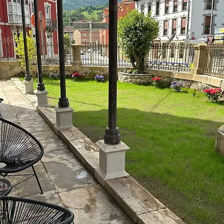 Loben Casona Del Deva Lägenhet