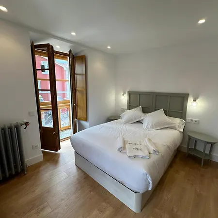 Apartment Loben Casona Del Deva Panes
