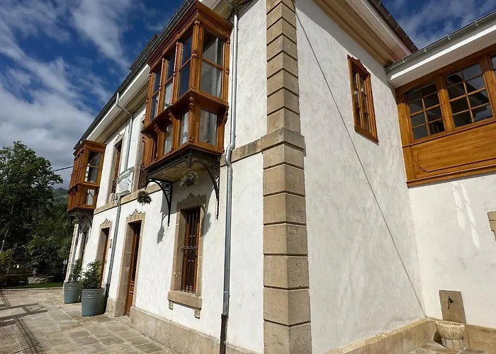 Loben Casona Del Deva